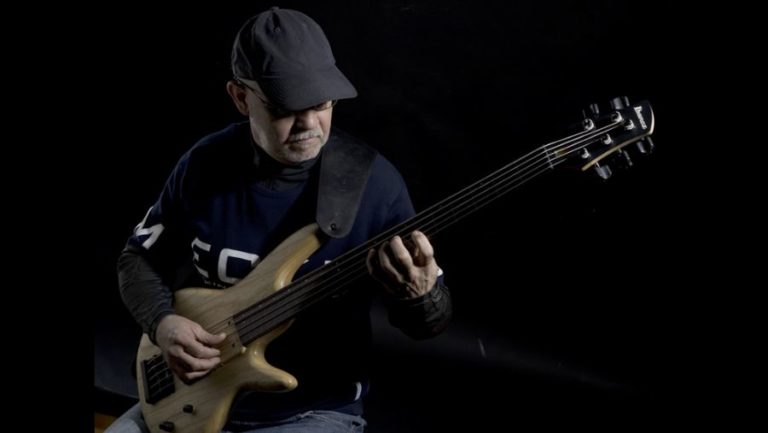 gary willis, duo basse fretless ibanez et batterie