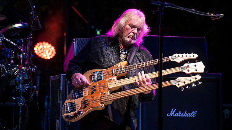 chris squire, basse, bassiste, yes, rock, roundabout, rickenbacker