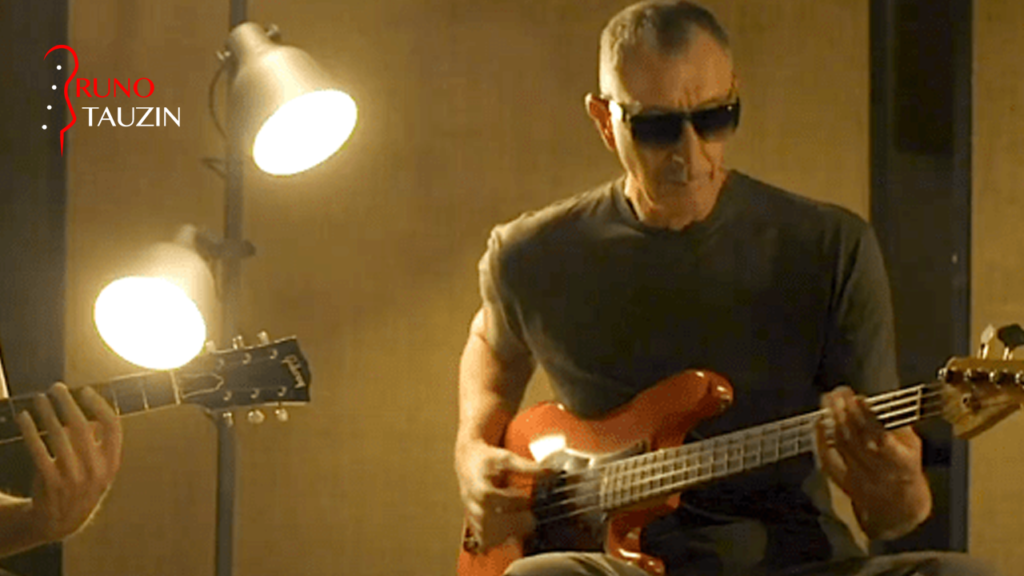 pino palladino, basse, bassiste, blake mills, duo concert, tiny desk, fender precision custom shop