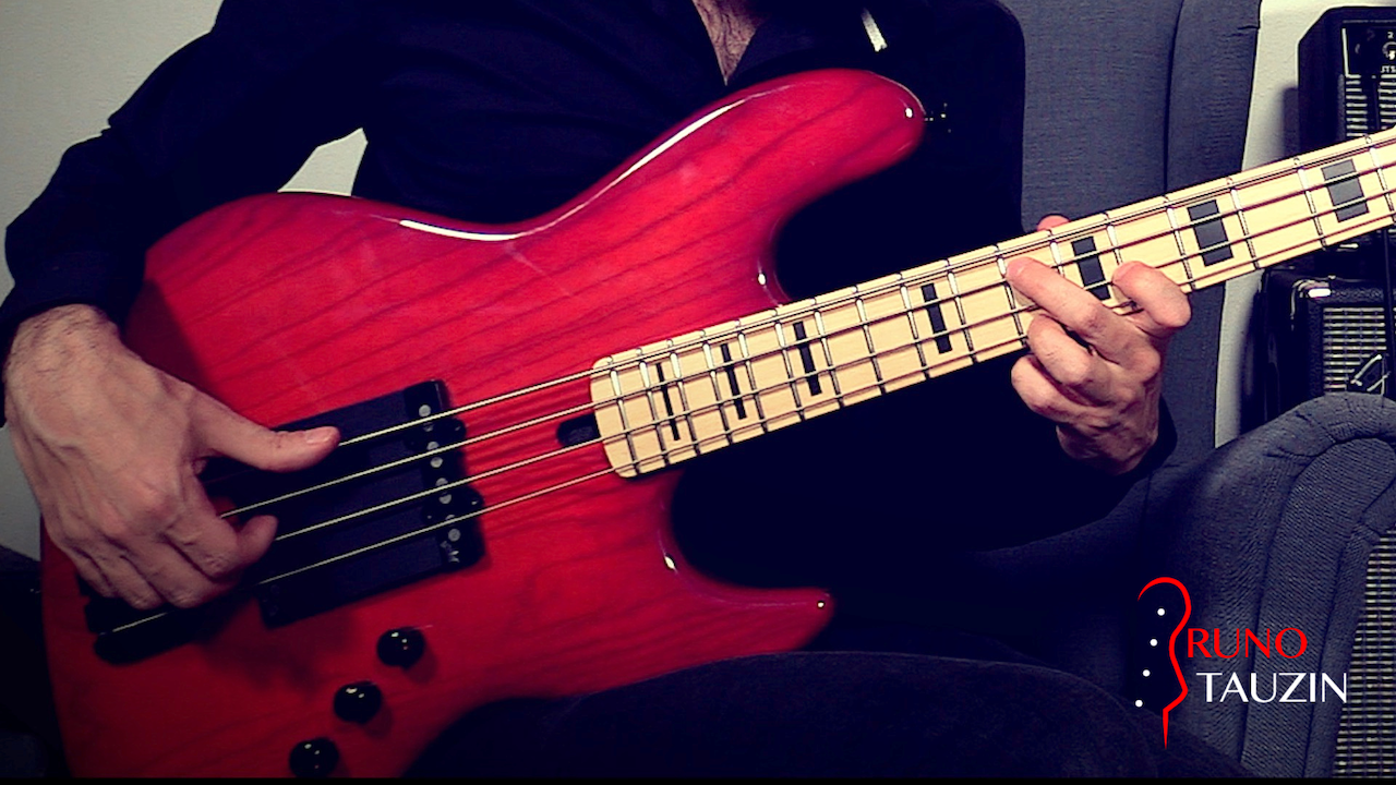 La guitare et ses accords Accords de 4 sons avec fondamentale à la basse 1800 accords possibles La guitare et ses accords Accords de 4 sons avec fondamentale à la basse 1800 accords possibles