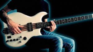 basse solo, accords, tablature
