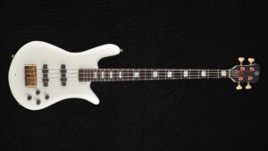 basse spector euro 4 doug Wimbish aged white