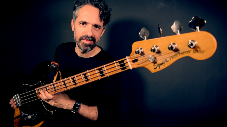 squier precision Bass classic vibe '70s, basse pour débuter